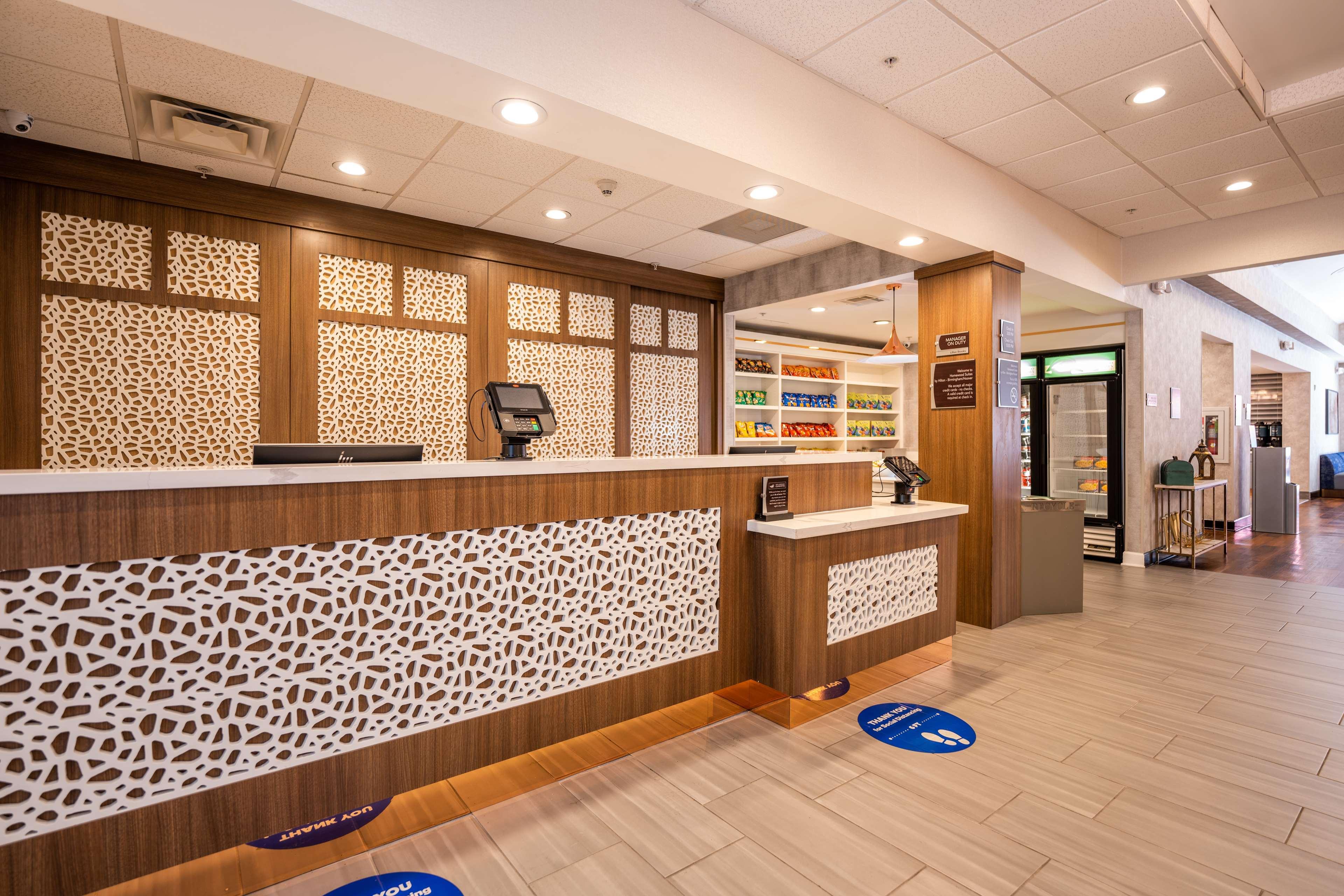 伯明翰-Sw-里弗切斯-加勒里亚希尔顿惠庭套房酒店 胡佛 外观 照片